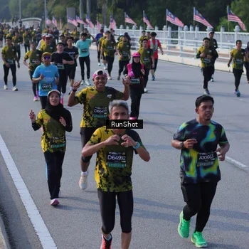 Runner Photo 7133429