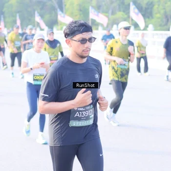 Runner Photo 7133432