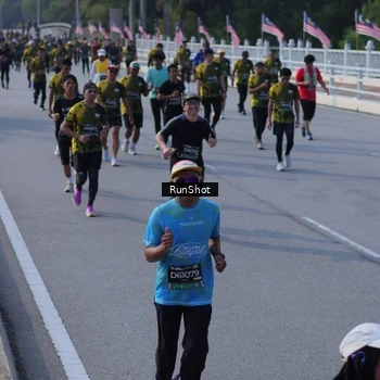 Runner Photo 7133436