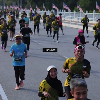 Runner Photo 7133443