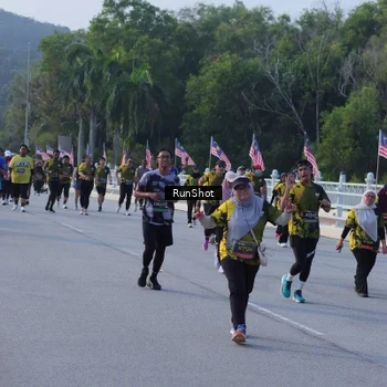 Runner Photo 7133445