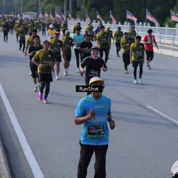 Runner Photo 7133446
