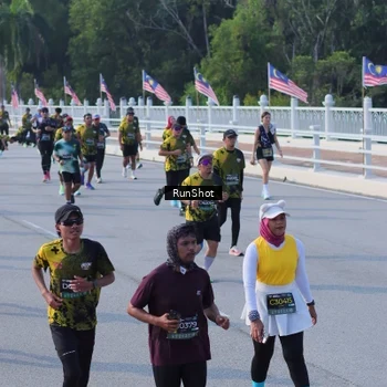 Runner Photo 7133450