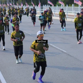 Runner Photo 7133463