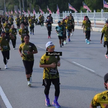 Runner Photo 7133466
