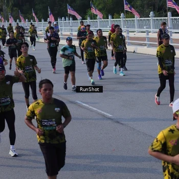 Runner Photo 7133487