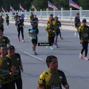Runner Photo 7133488