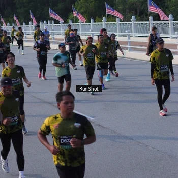 Runner Photo 7133490