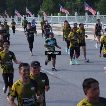 Runner Photo 7133497