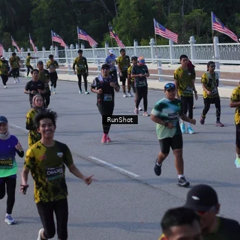 Runner Photo 7133500