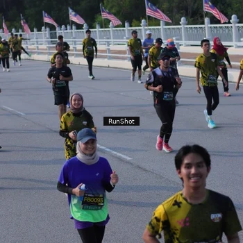 Runner Photo 7133509