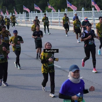 Runner Photo 7133517