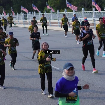 Runner Photo 7133520