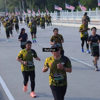 Runner Photo 7133526