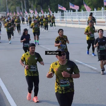 Runner Photo 7133527