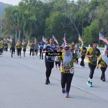 Runner Photo 7133531