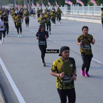 Runner Photo 7133535
