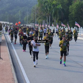 Runner Photo 7133544