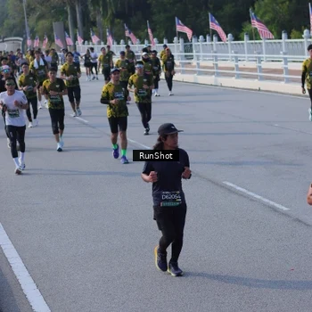 Runner Photo 7133549