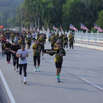 Runner Photo 7133559