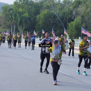 Runner Photo 7133568