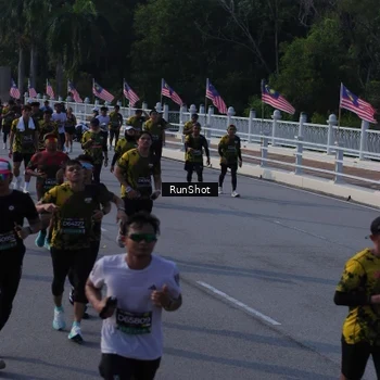 Runner Photo 7133570