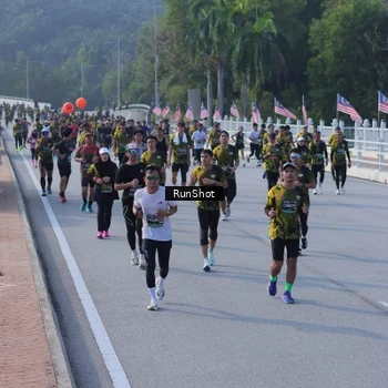 Runner Photo 7133576