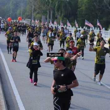 Runner Photo 7133581