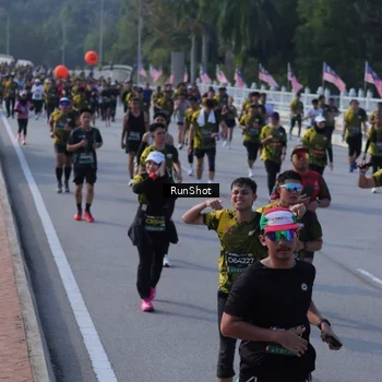 Runner Photo 7133584