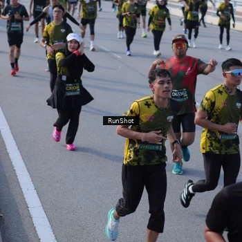 Runner Photo 7133595