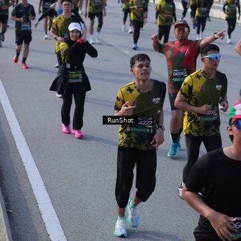 Runner Photo 7133596