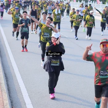 Runner Photo 7133605