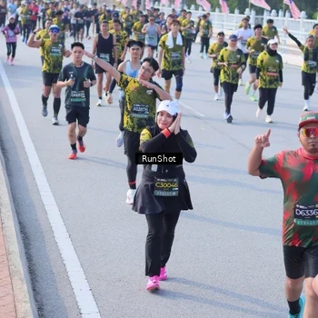 Runner Photo 7133606