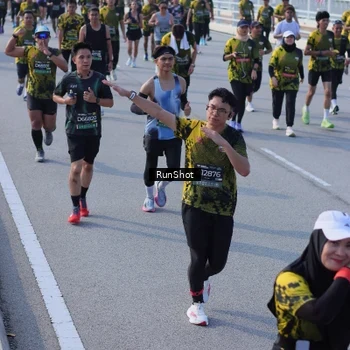 Runner Photo 7133623
