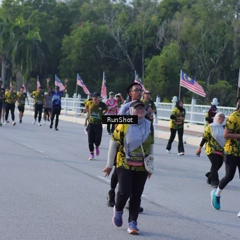 Runner Photo 7133629