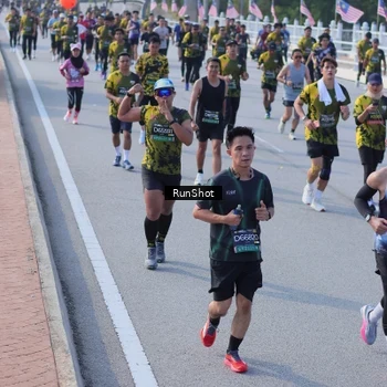 Runner Photo 7133630