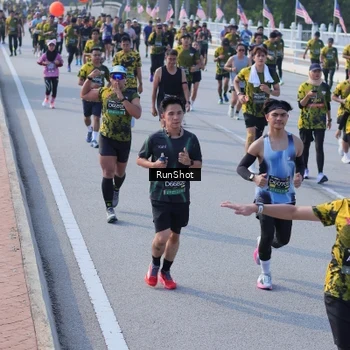 Runner Photo 7133635