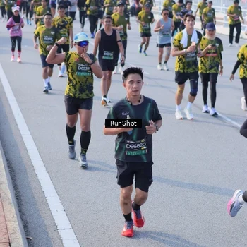 Runner Photo 7133644