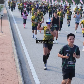 Runner Photo 7133645
