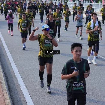 Runner Photo 7133649