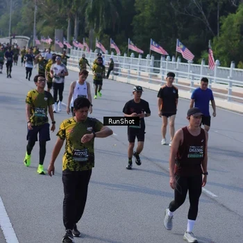 Runner Photo 7133660