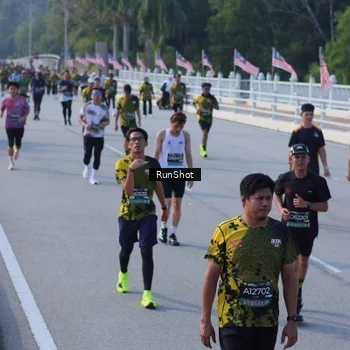 Runner Photo 7133672