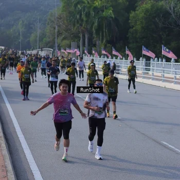 Runner Photo 7133685