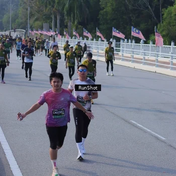 Runner Photo 7133690