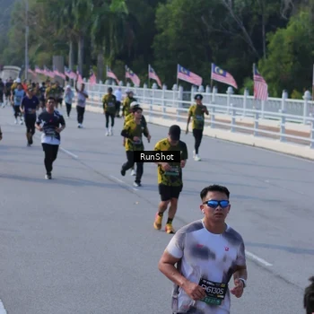 Runner Photo 7133698