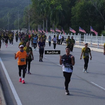 Runner Photo 7133708