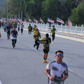 Runner Photo 7133712