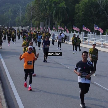 Runner Photo 7133720