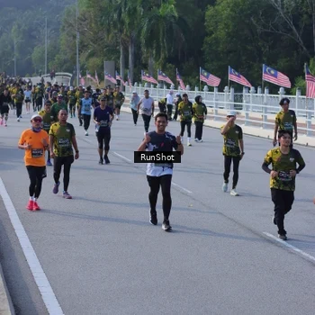 Runner Photo 7133722