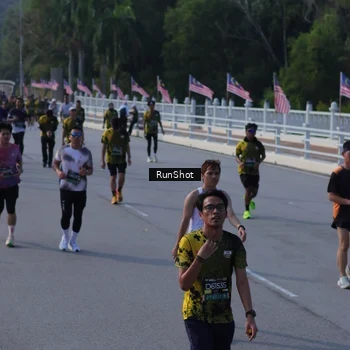 Runner Photo 7133724